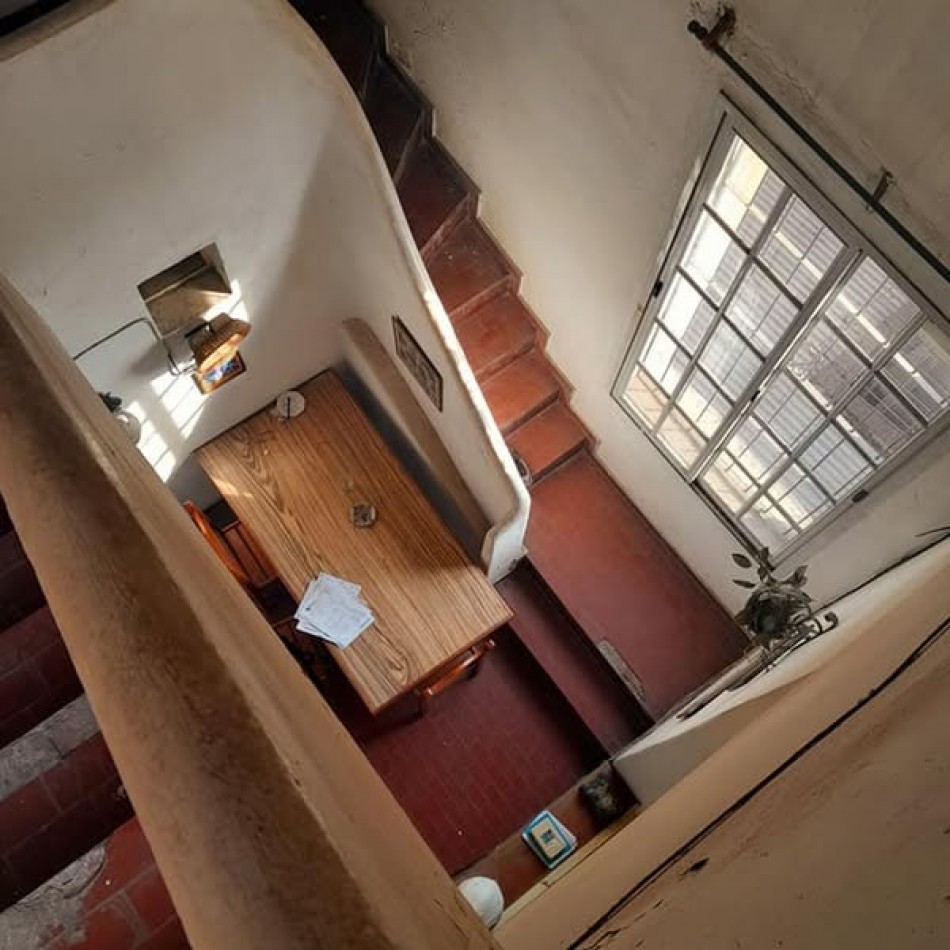 Hermosa Casa Antigua en Barrio Norte