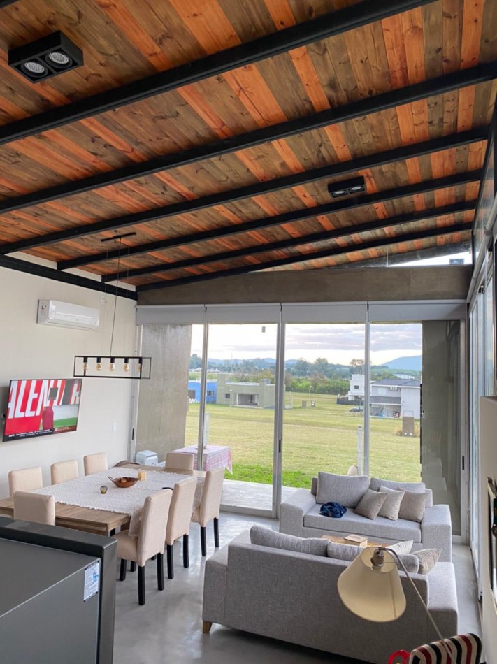 Hermosa Casa en los Nogales
