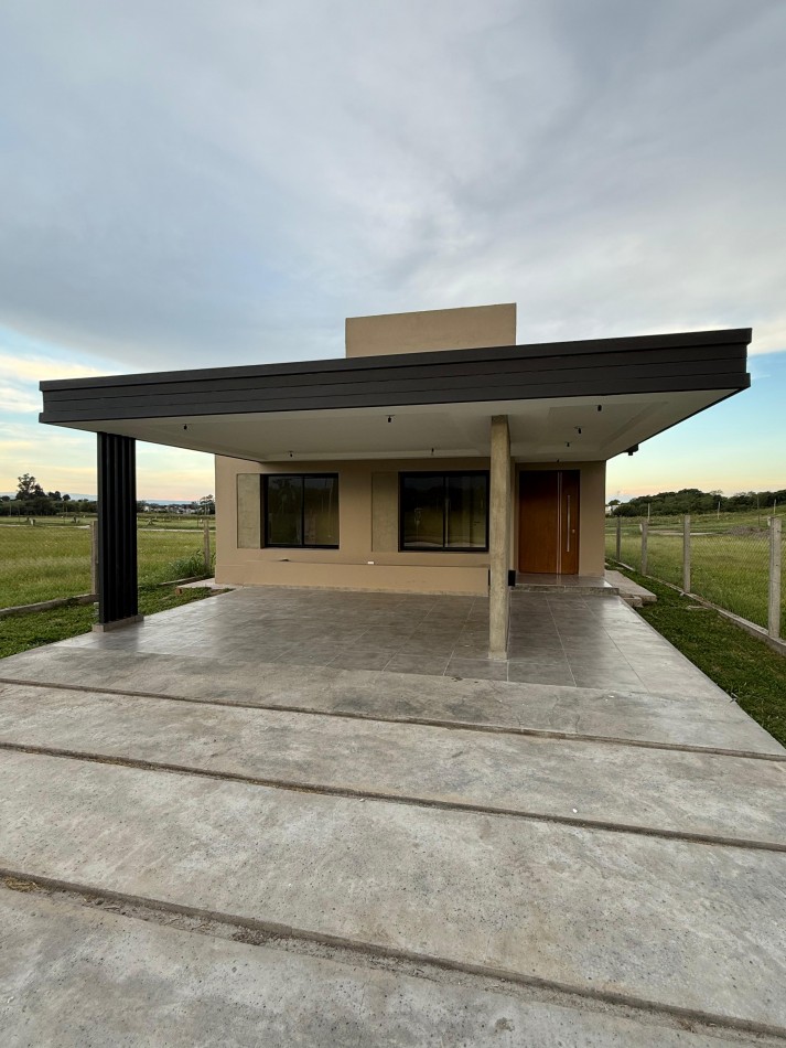 Casa 2 dormitorios. En los nogales