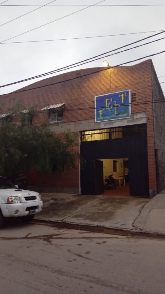 Excelente Galpon 600m2