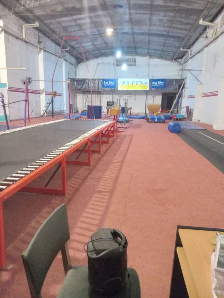 Excelente Galpon 600m2