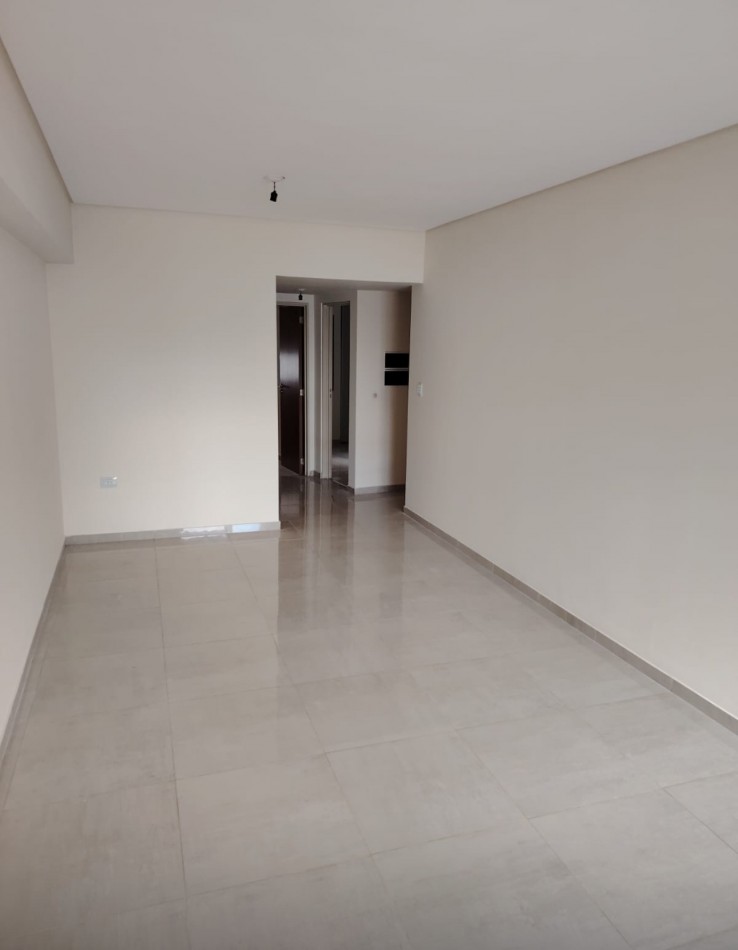 Granara inmobiliaria alquila hermoso departamento de un dormitorio pleno centro a media cuadra de la peatonal 