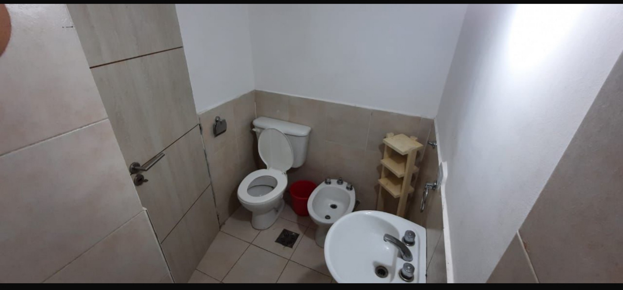 Granara inmobiliaria Alquila Mono con patio 