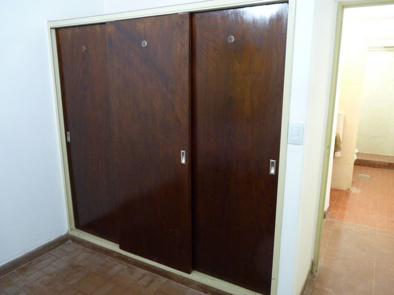 Casa 4 Dormitorios en Barrio Presidente Peron