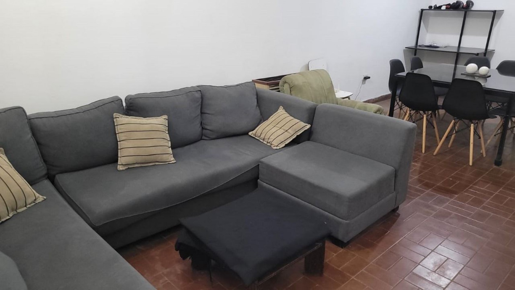 Casa 4 Dormitorios en Barrio Presidente Peron