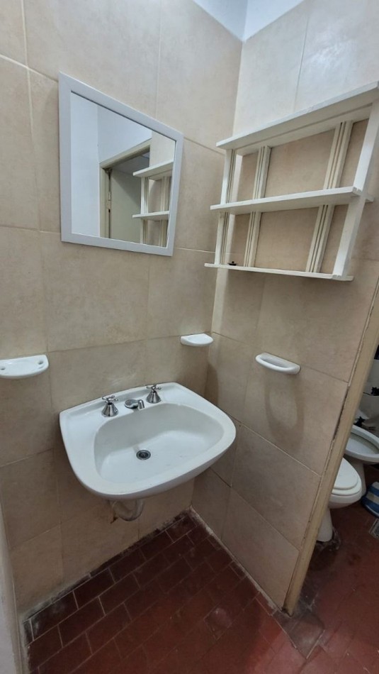 Casa 4 Dormitorios en Barrio Presidente Peron