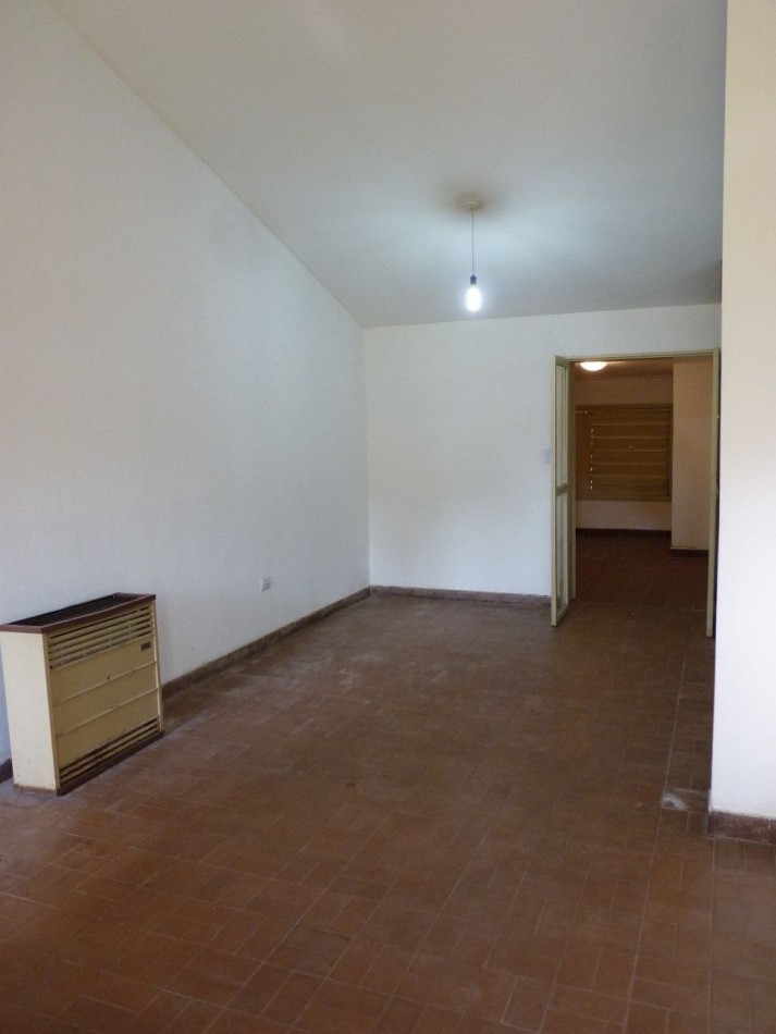 Casa 4 Dormitorios en Barrio Presidente Peron