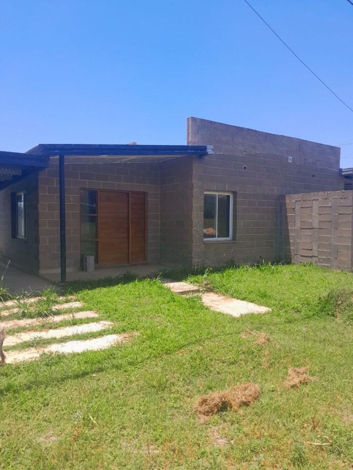 CASA En Punto Carmela de 2 dormitorios