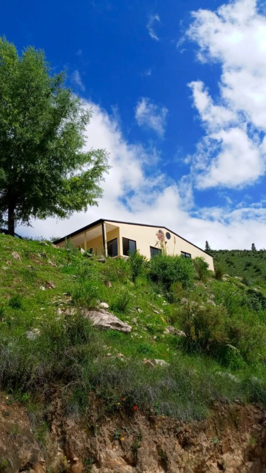 Casa a 5 minutos de la villa en tafi del valle
