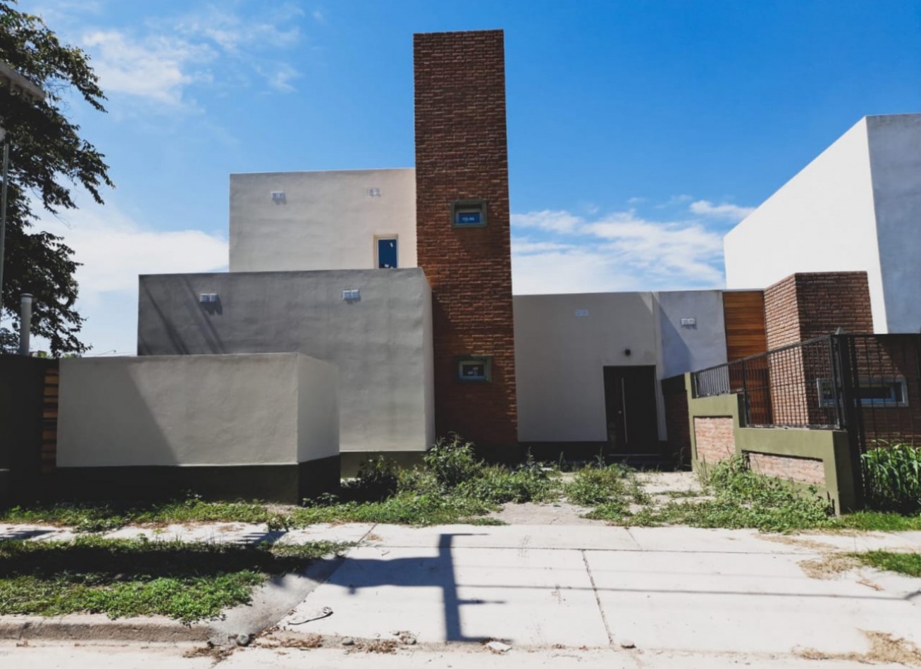 Granara Inmobiliaria Vende Casa en los nogales de 3 dormitorios 