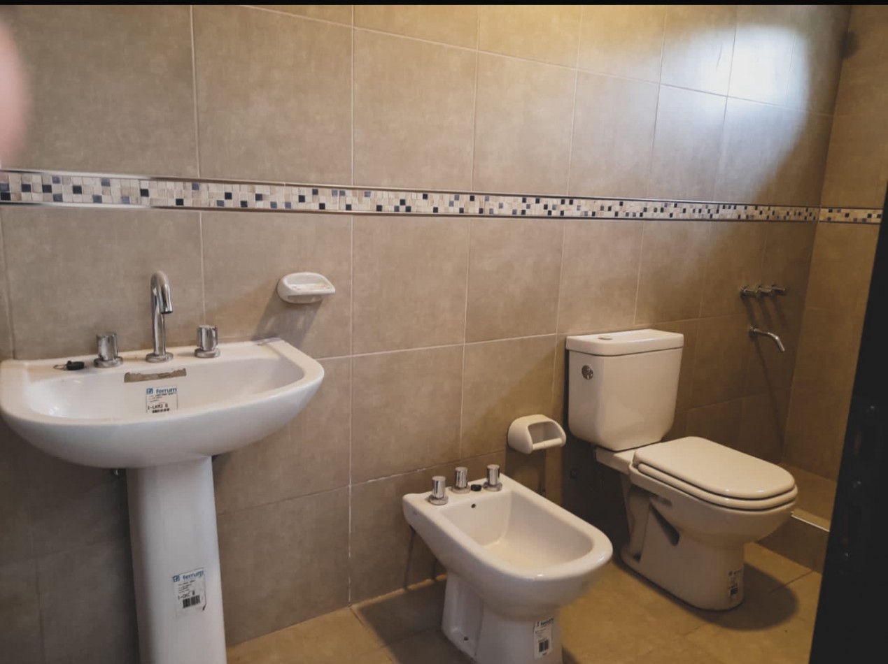 Granara Inmobiliaria Vende Casa en los nogales de 3 dormitorios 