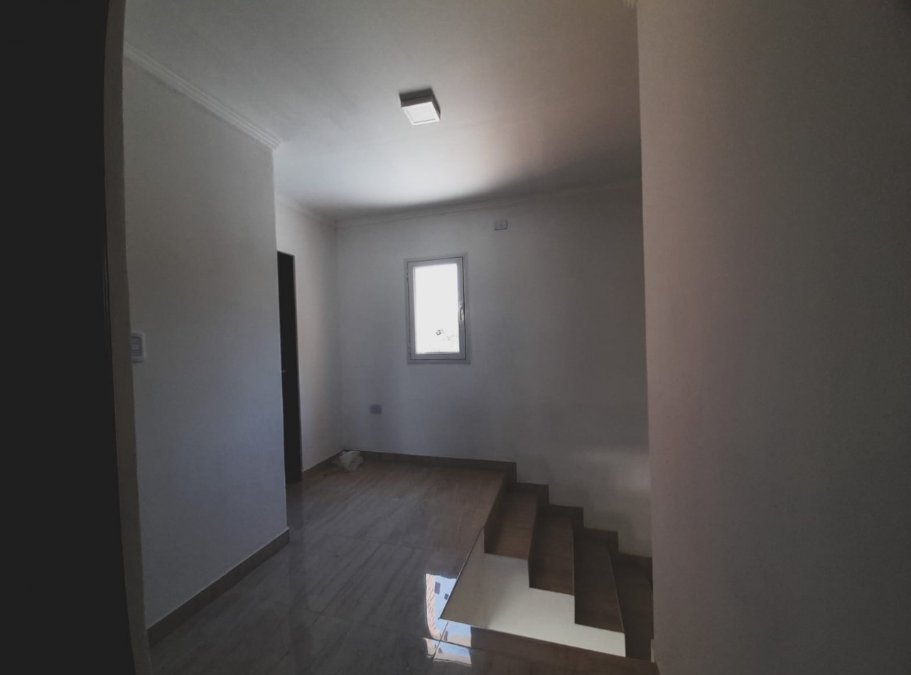 Granara Inmobiliaria Vende Casa en los nogales de 3 dormitorios 