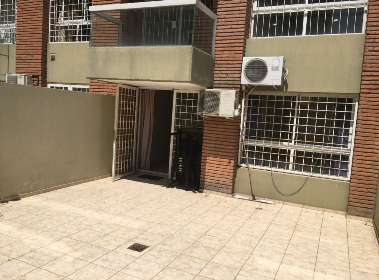 Dpto 1 dorm. Amoblado, barrio norte