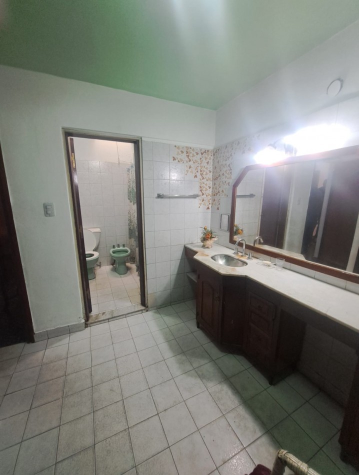 Alquiler Casa Amplia 4 dormitorios 