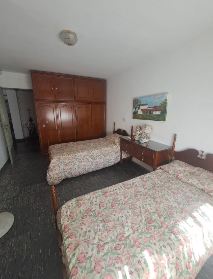 Alquiler Casa Amplia 4 dormitorios 
