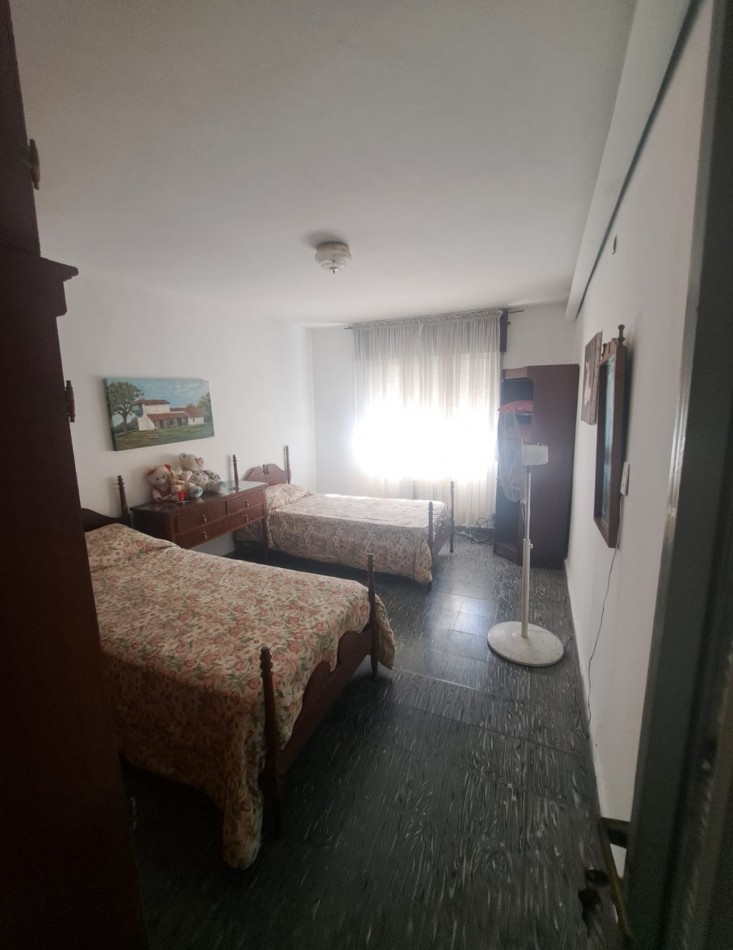 Alquiler Casa Amplia 4 dormitorios 