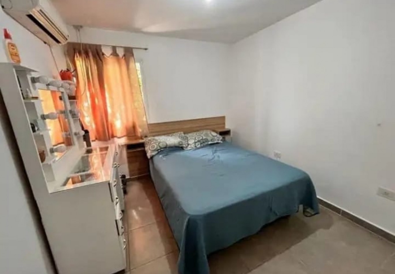 Venta duplex 3 dormitorios BAget America 1900