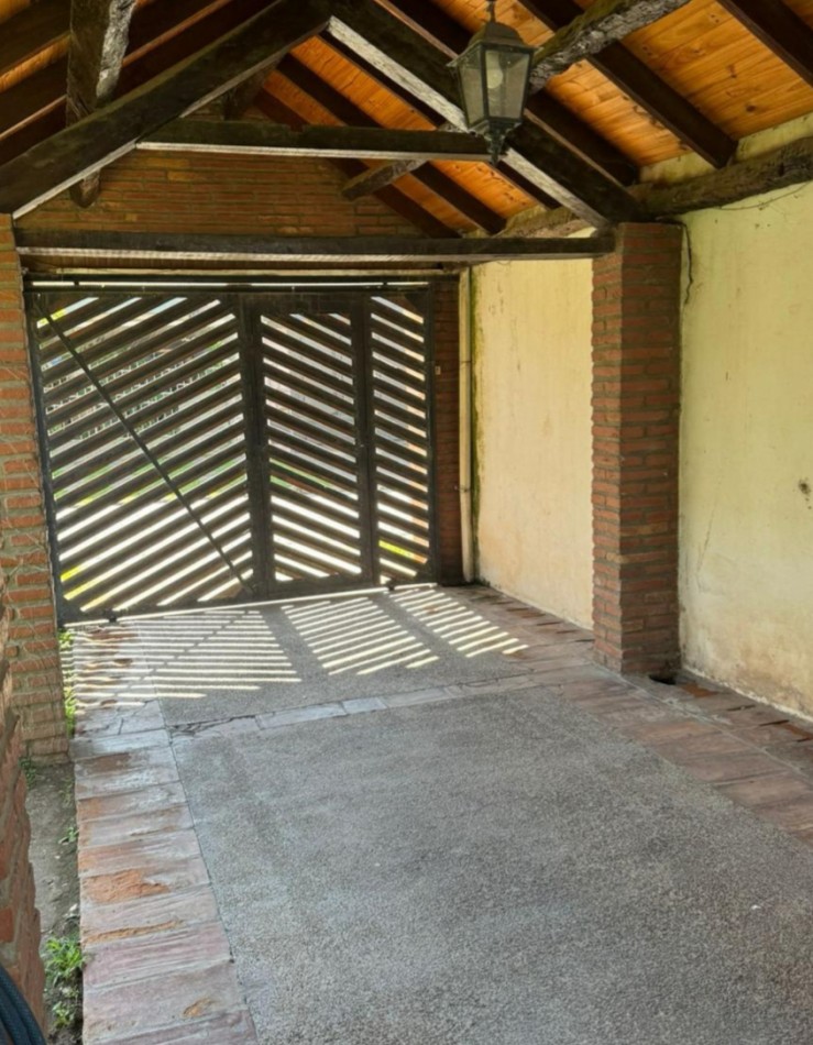 Casa en venta 3 dormitorios zona privilegiada Yerba buena calle Paraguay 700