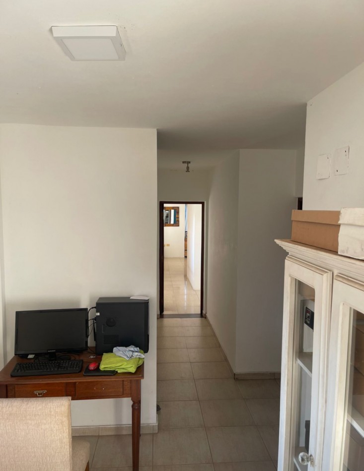 Vende Casa 4 dormitorios Golf Country Club Yerba Buena  