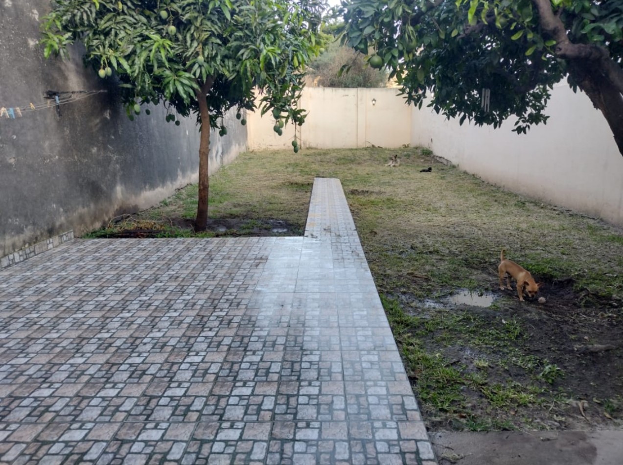 Vende Casa de tres dormitorios Juan Jose Paso 335