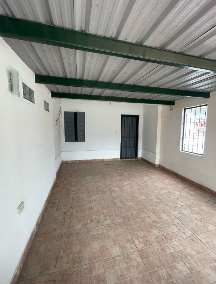 Venta Casa de tres dormitorios Barrio Presidente Peron Mza 1 casa 2 