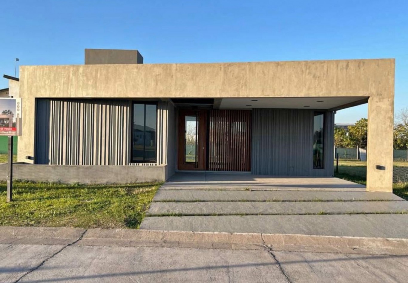 Venta Casa a estrenar Country Viento Sur tres dormitorios 