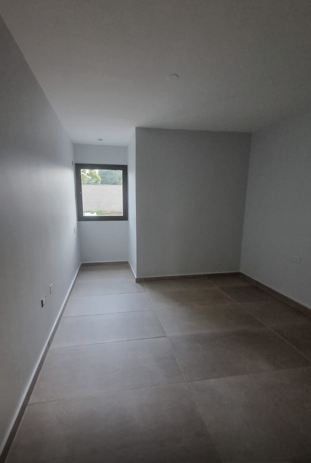 Vende Casa de una Planta Barrio Las Cañas Yerba Buena 