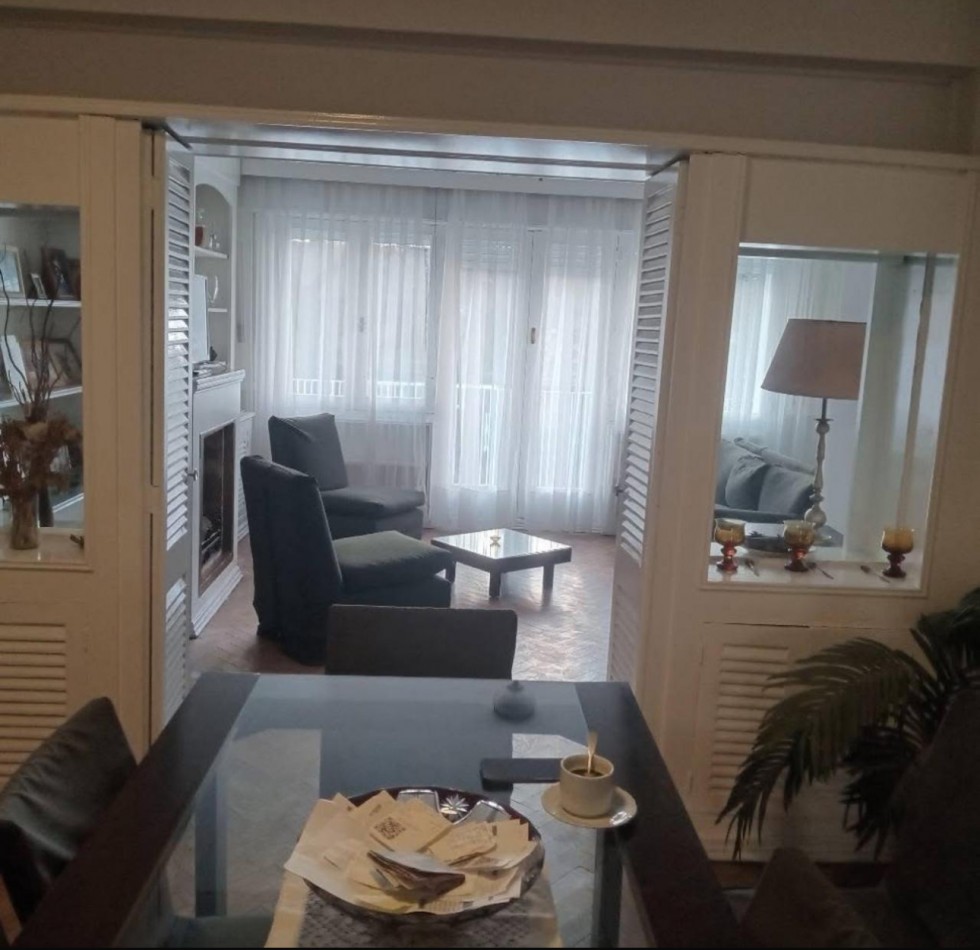 Venta dpto de Tres dormitorios mas dependencia Barrio Norte 