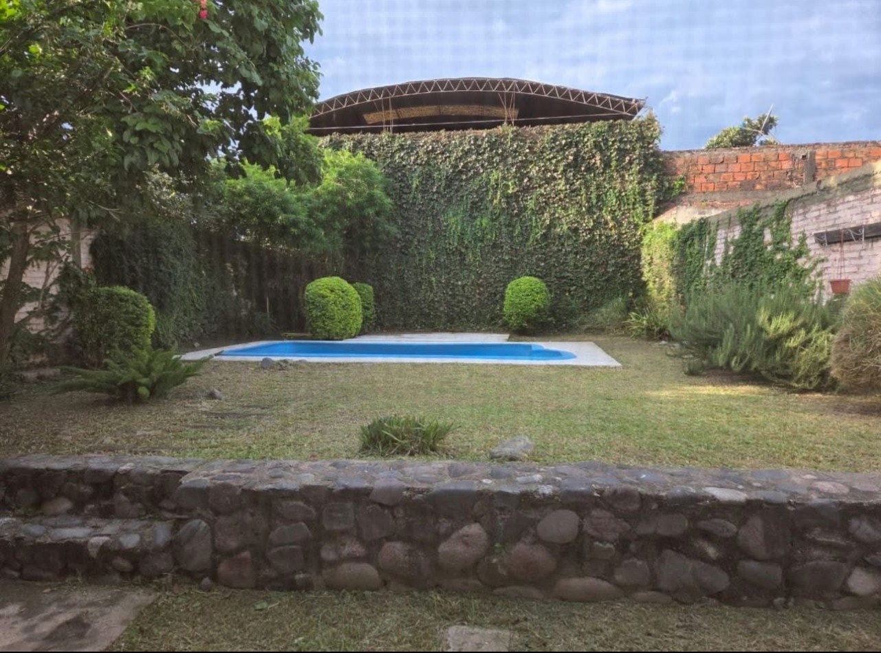 Vende Casa dos dormitorios Barrio San Jose III Yerba Buena 