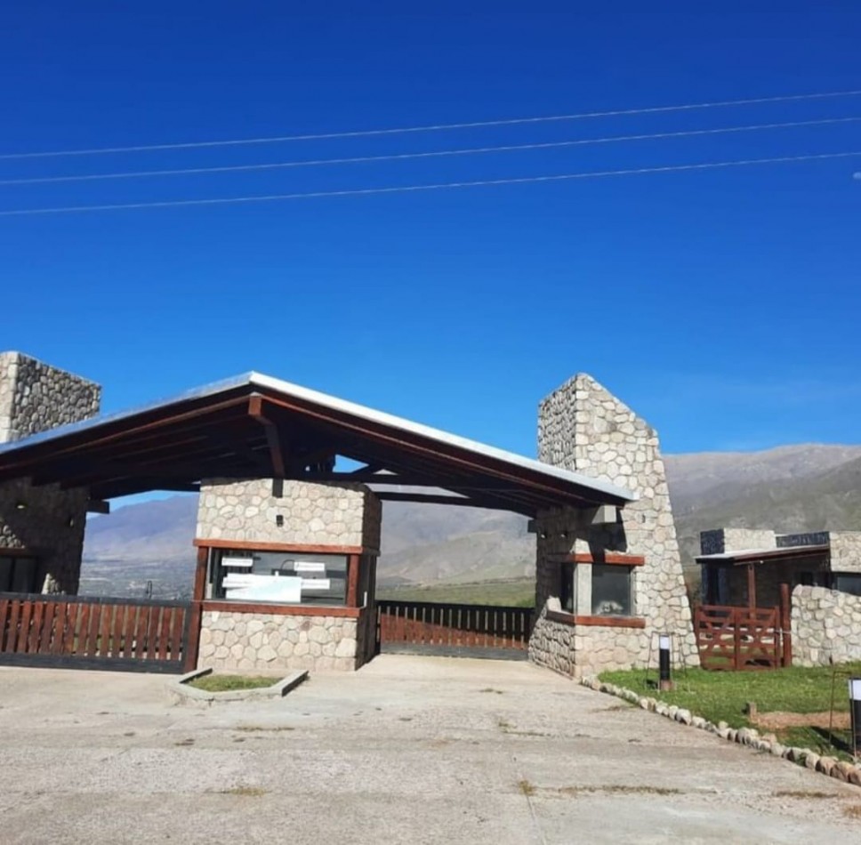 TERRENO EN DONOSA CLUB DE CAMPO - TAFI DEL VALLE