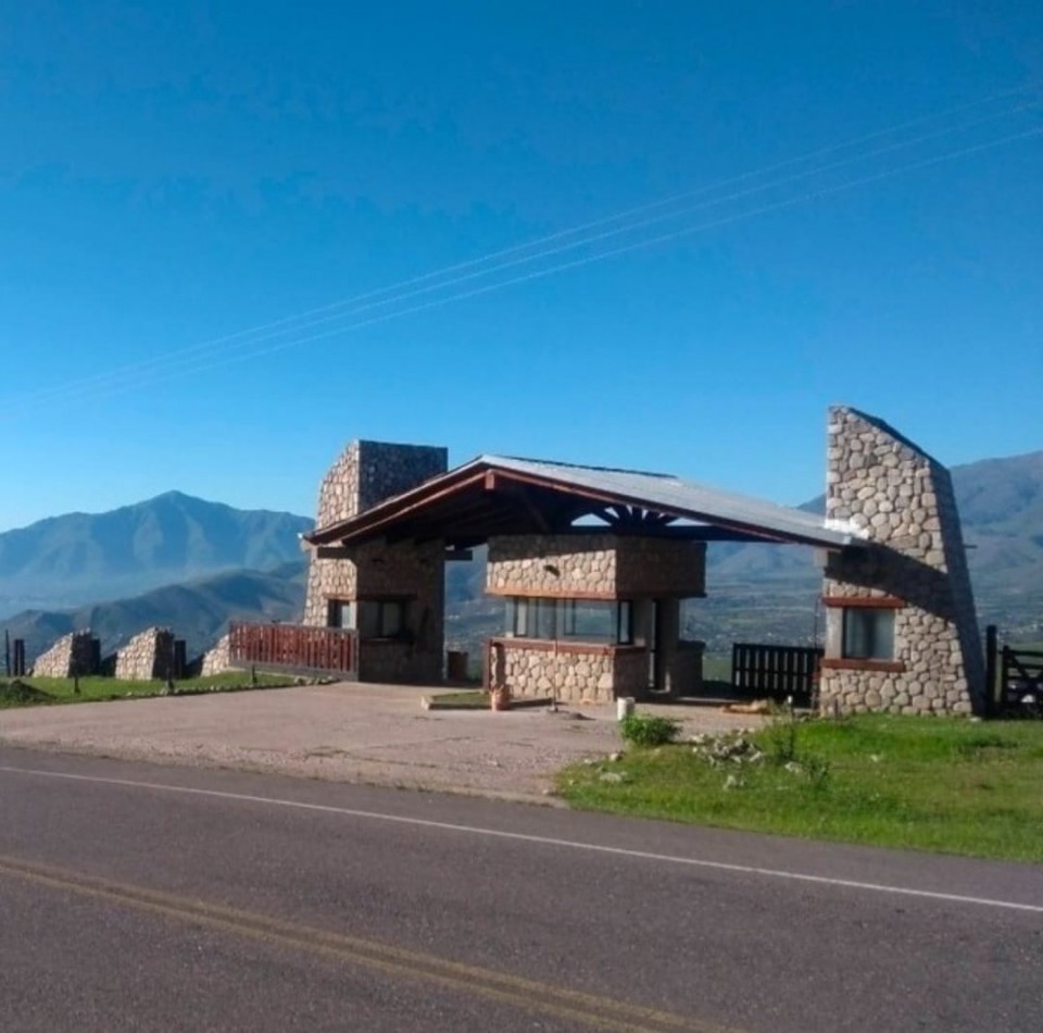 TERRENO EN DONOSA CLUB DE CAMPO - TAFI DEL VALLE