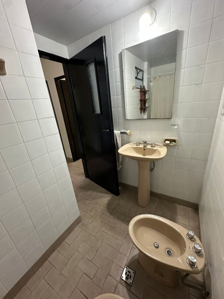 DEPARTAMENTO 3 DORMITORIOS - BOLIVIA 597