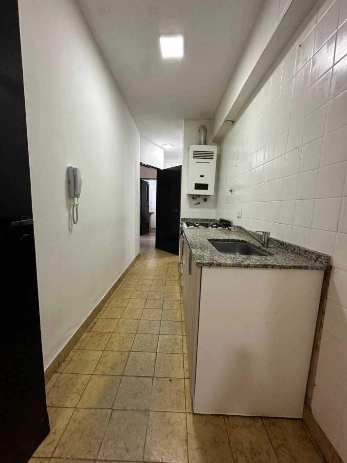 DEPARTAMENTO 3 DORMITORIOS - BOLIVIA 597