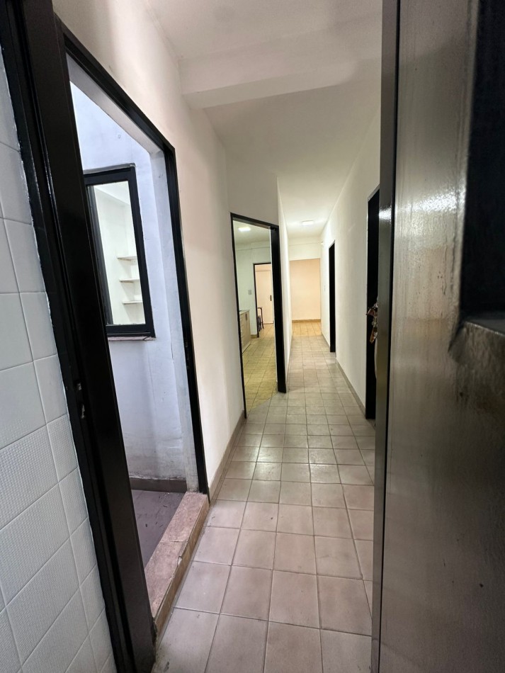 DEPARTAMENTO 3 DORMITORIOS - BOLIVIA 597