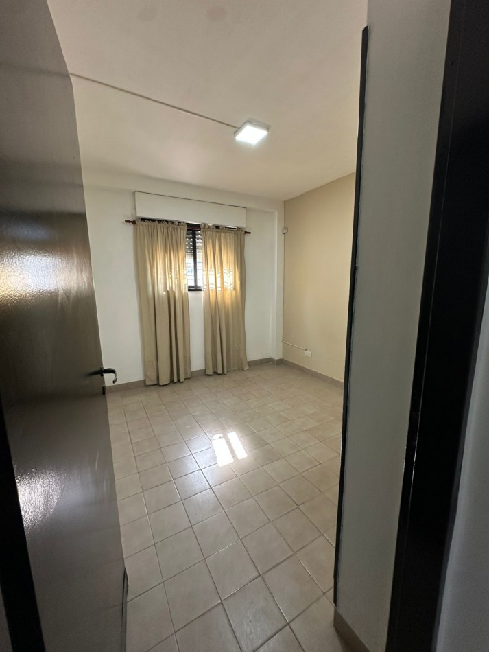 DEPARTAMENTO 3 DORMITORIOS - BOLIVIA 597