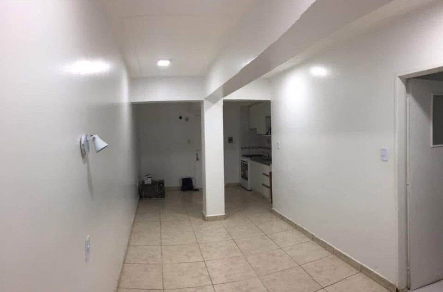 Monoambiente en bolivar y ayacucho 