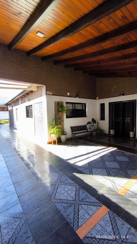 CASA 3 DORMITORIOS - ALTURA MATE DE LUNA 2600