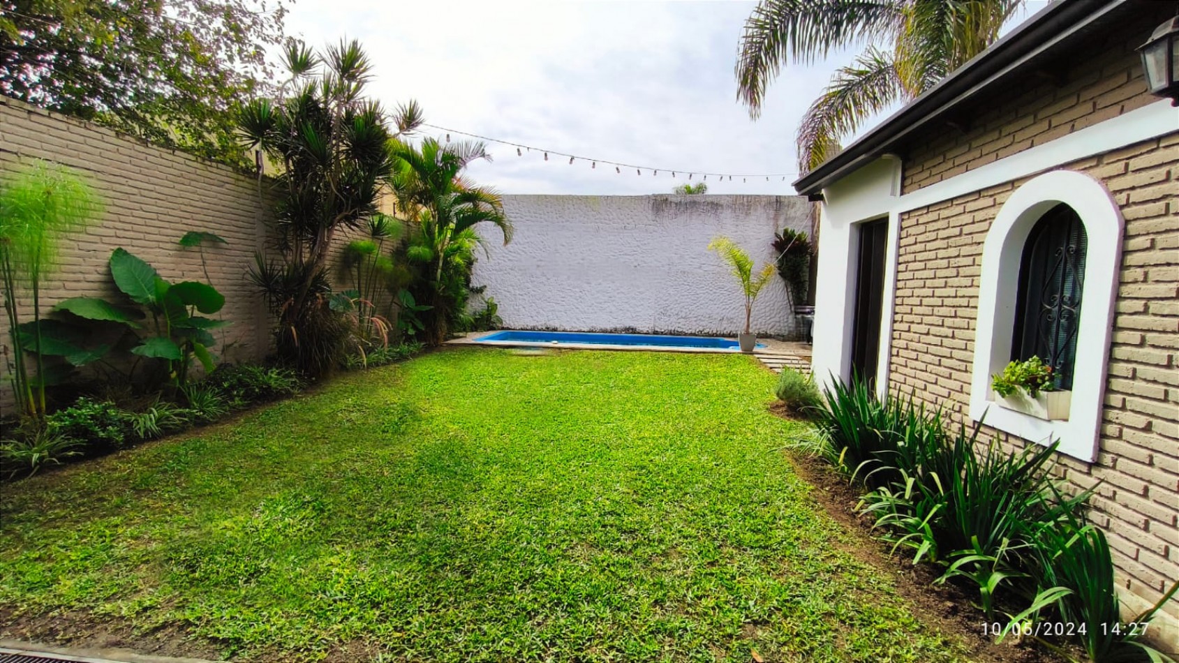 CASA 3 DORMITORIOS - ALTURA MATE DE LUNA 2600