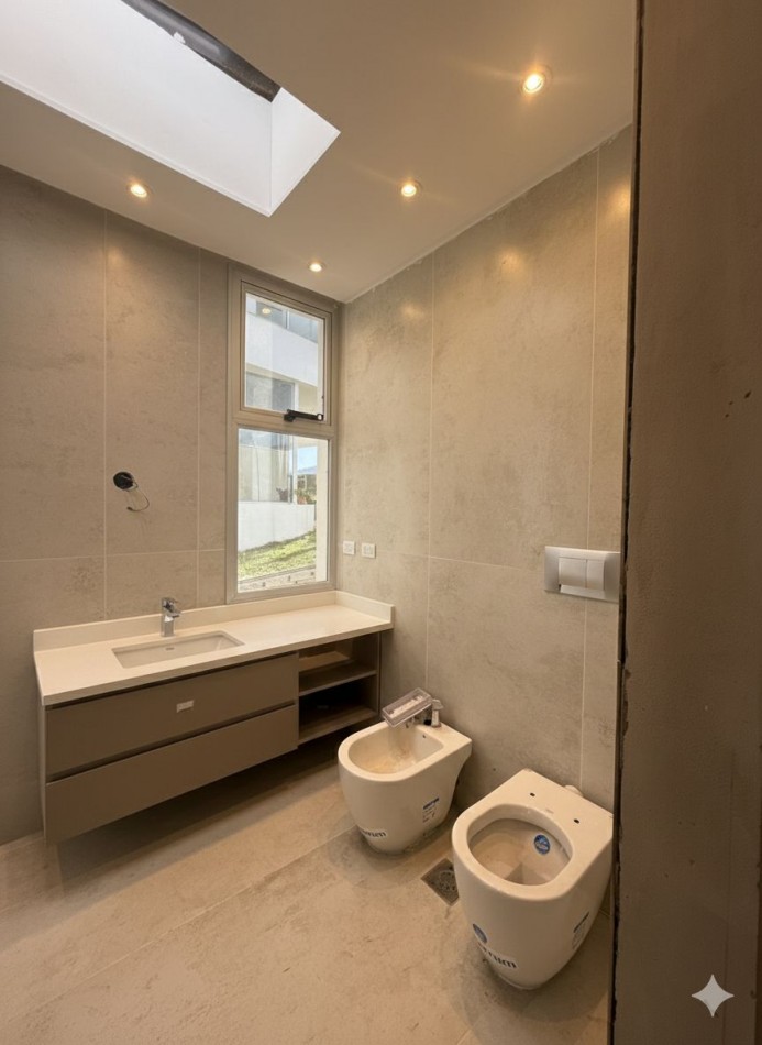 ESPECTACULAR CASA DE DISEÑO EN ALQUILER - YERBA BUENA