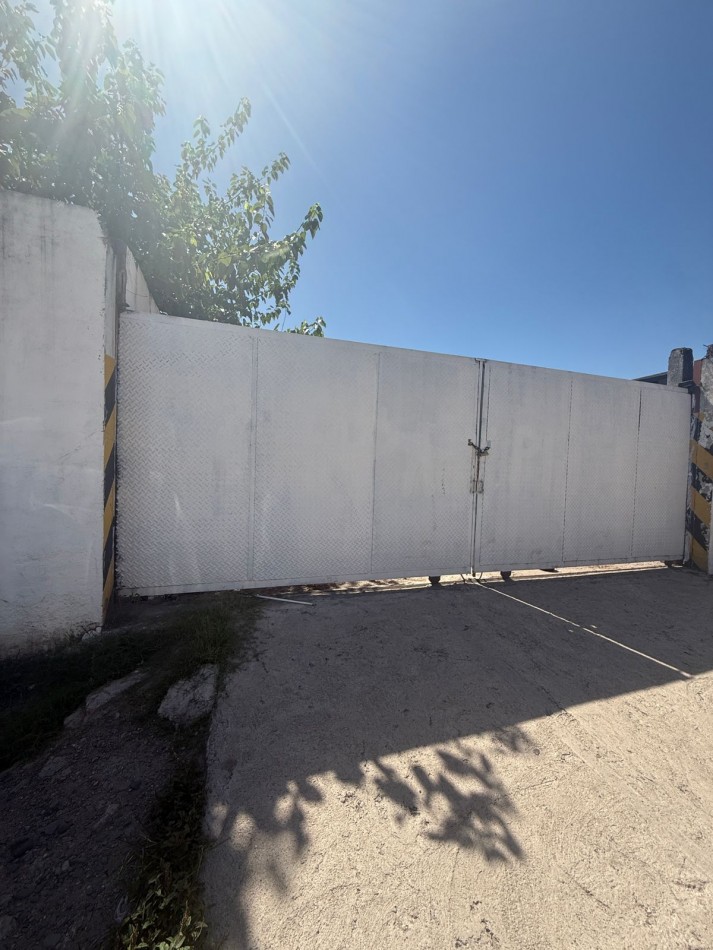 GALPON PARA USO COMERCIAL EN  YERBA BUENA 