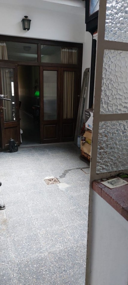 CASA 3 DORMITORIOS - MENDOZA AL 100