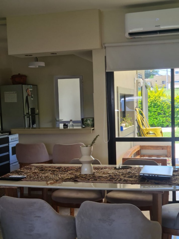 EN VENTA HERMOSA CASA EN LOS NOGALES PLAZA 