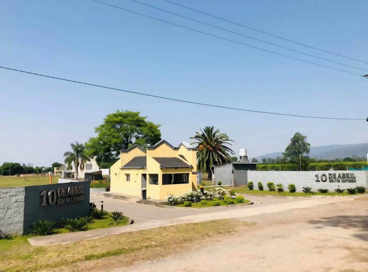 TERRENO EN BARRIO PRIVADO 10 DE ABRIL