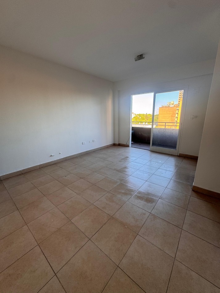 DEPARTAMENTO DE 1 DORMITORIO EN VENTA - BARRIO NORTE
