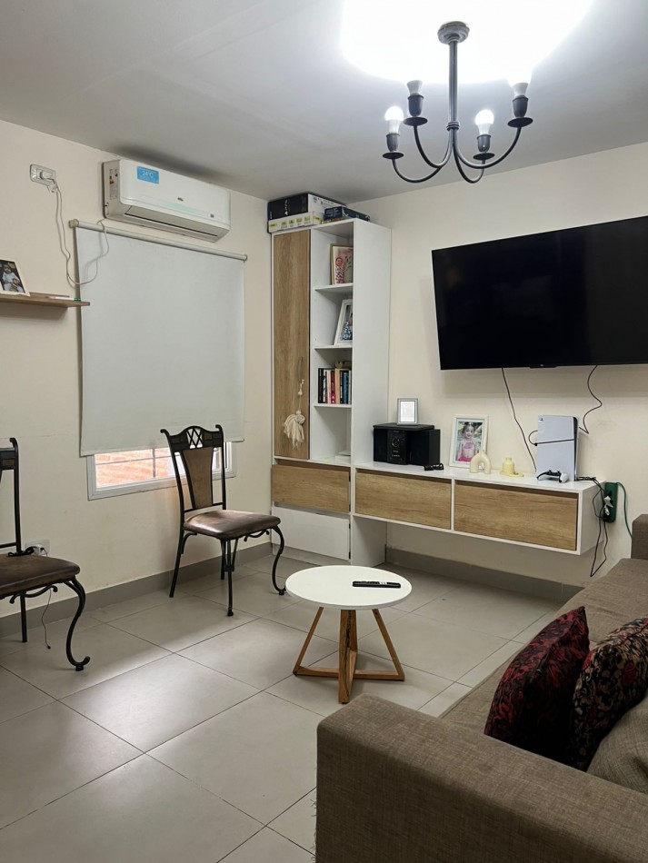 HERMOSA CASA DE 2 DORMITORIOS EN VENTA