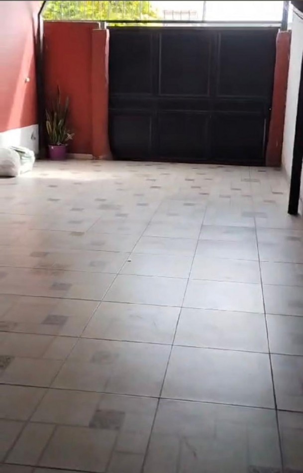 VENTA - casa 4 dormitorios - Aguilares 