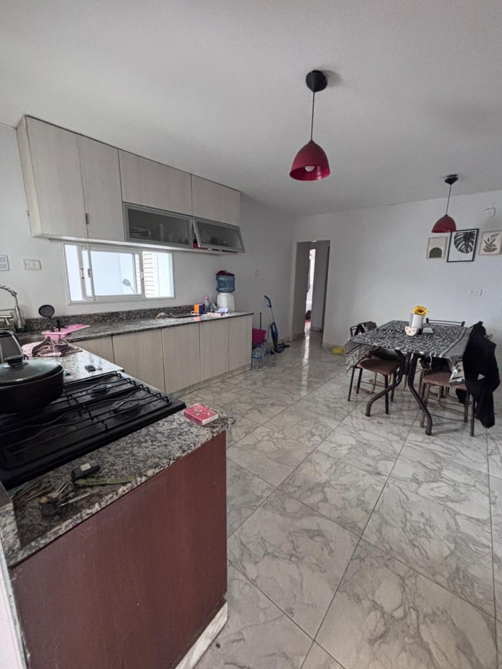 HERMOSA CASA DE 3 DORMITORIOS EN VENTA - LOMAS DE TAFI
