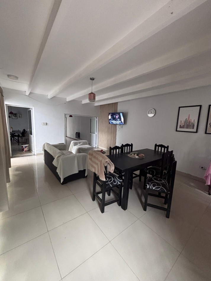 HERMOSA CASA DE 3 DORMITORIOS EN VENTA - LOMAS DE TAFI