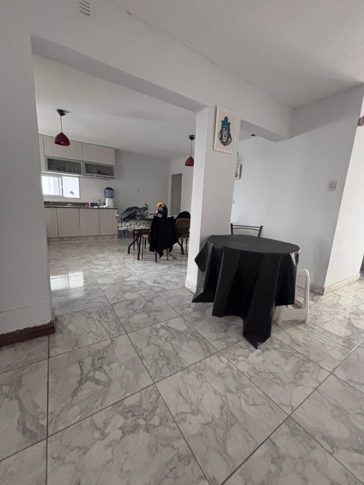 HERMOSA CASA DE 3 DORMITORIOS EN VENTA - LOMAS DE TAFI