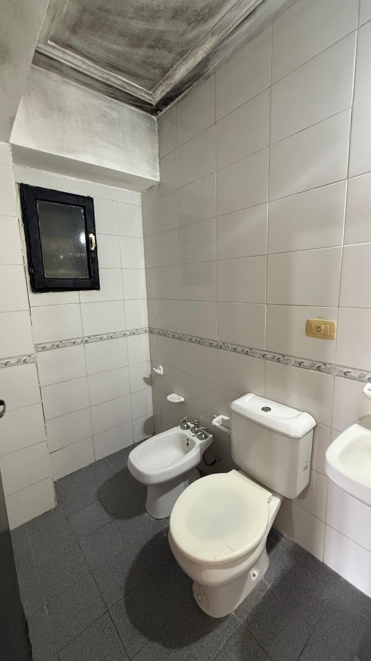 MONOAMBIENTE EN ALQUILER - LAS HERAS AL 400